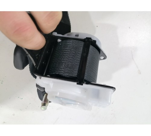 Ремень безопасности задний левый