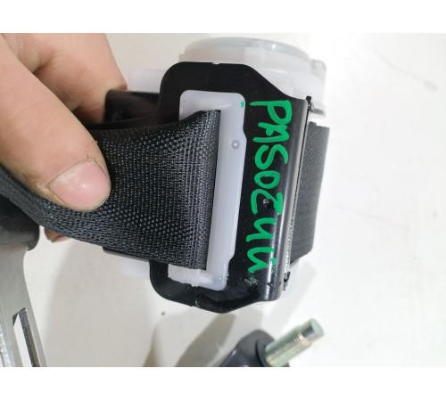 Ремень безопасности задний левый