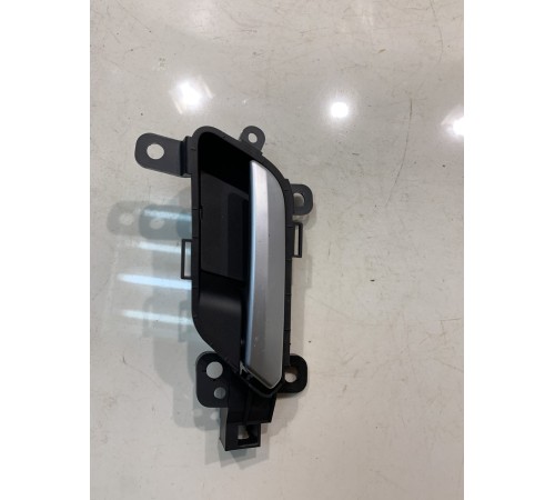 Ручка двери (задняя, левая, внутренняя)