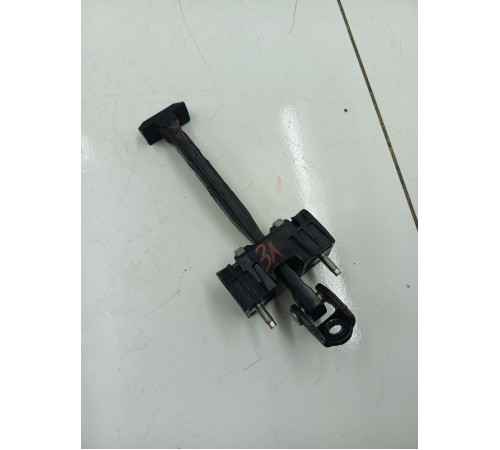 Ограничитель двери задний левый