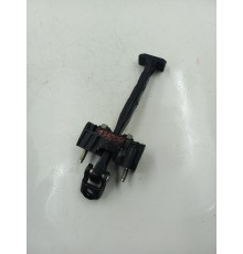 Ограничитель двери задний левый