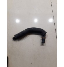 Патрубок системы охлаждения