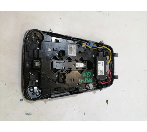 Плафон освещения салона