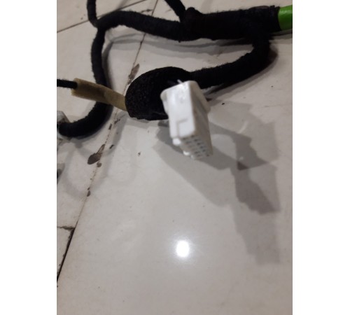 Электропроводка двери (задняя, правая)