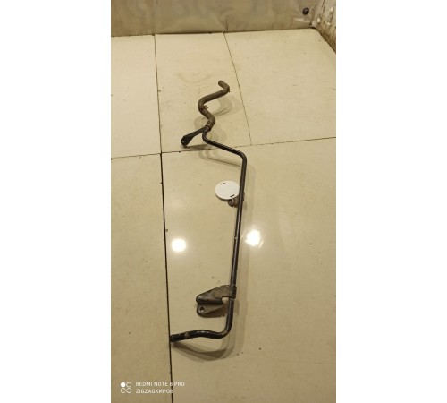 Трубка топливная