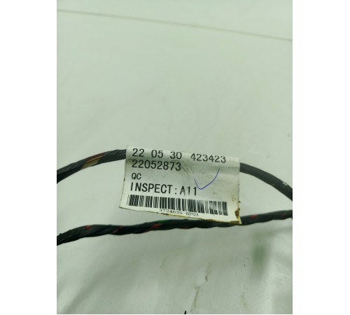 Электропроводка двери задняя левая