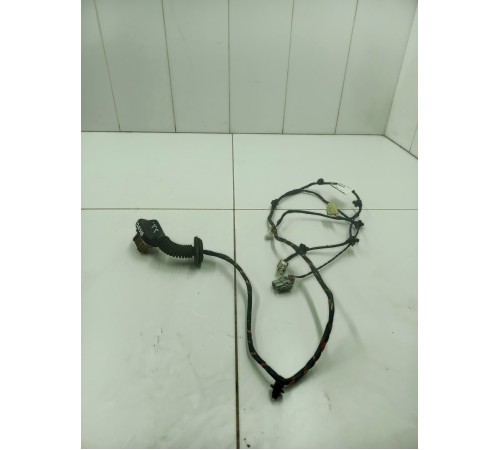 Электропроводка двери задняя левая