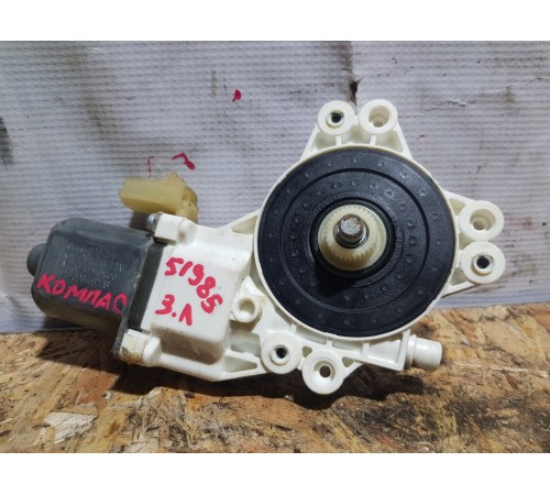 Моторчик стеклоподъемника Задний Левый