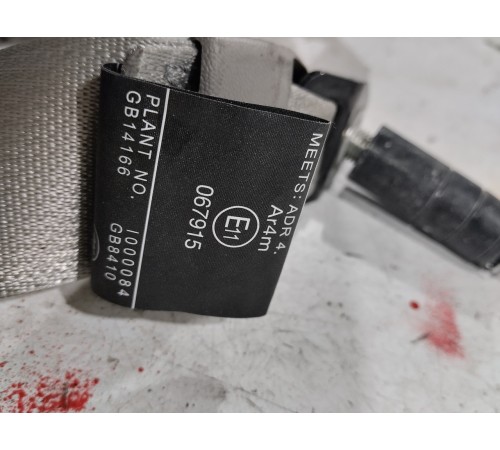 Ремень безопасности 3-й ряда левый