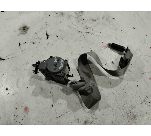 Ремень безопасности 3-й ряда левый