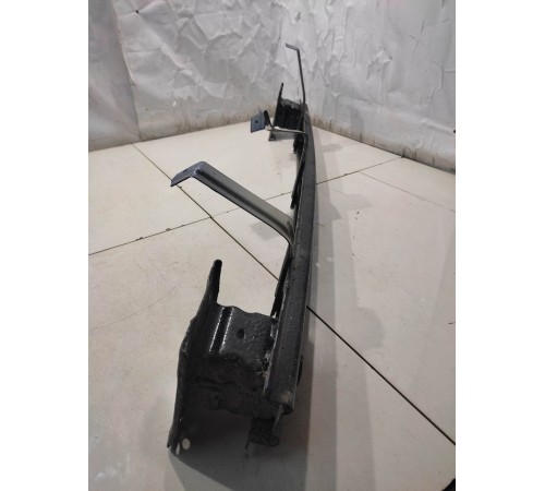 Усилитель зпднего бампера