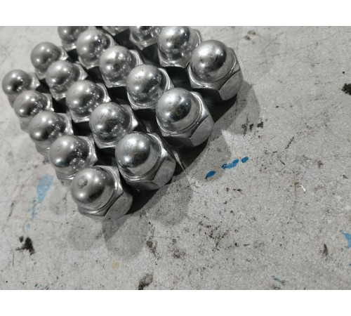 Комплект колесных гаек (20 шт.)