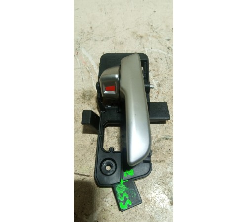 Ручка двери внутренняя задняя правая