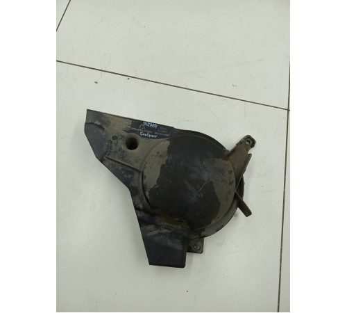 Пыльник двигателя