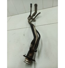 Горловина топливного бака