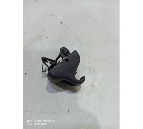 Крючок (фиксатор) солнцезащитного козырька