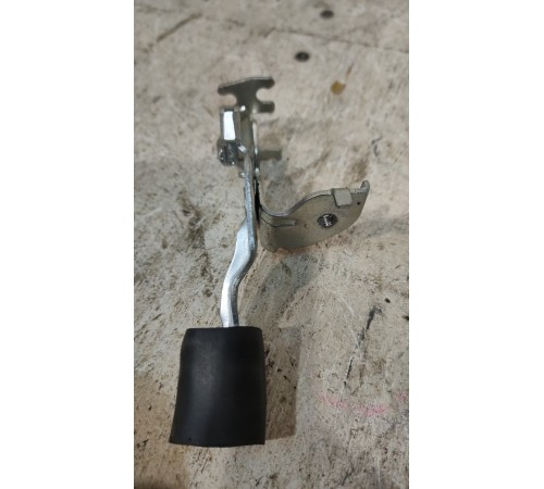 Ручка открывания лючка бензобака