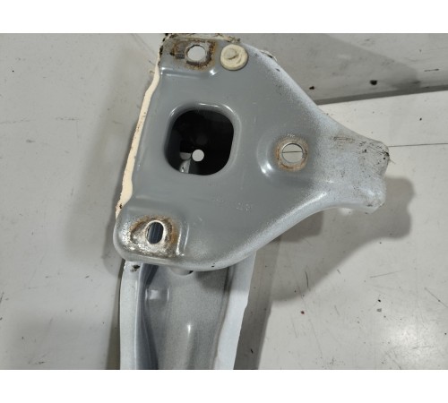 Усилитель бампера задний