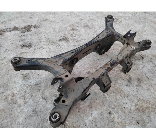 Задняя балка