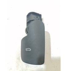 Рычаг открывания капота