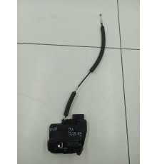 Замок двери передний левый