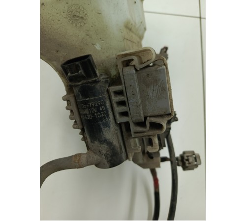 Бачок омывателя