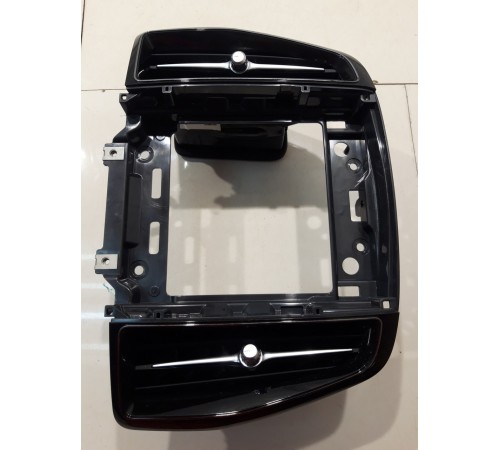 Центральный воздушный дефлектор