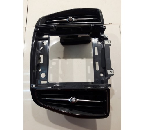 Центральный воздушный дефлектор