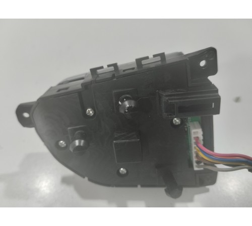 Кнопки руля многофункциональные