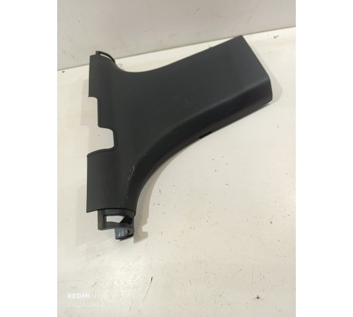 Обшивка центральной стойки нижняя левая