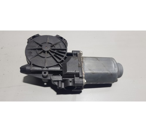 Моторчик стеклоподъемника Задний Левый