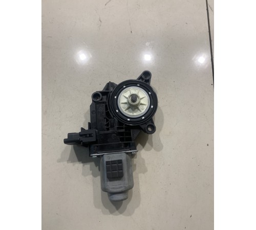 Моторчик стеклоподъемника (передний левый)