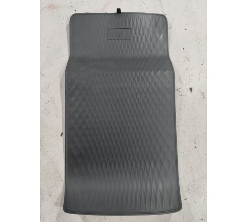 Коврик центральной консоли