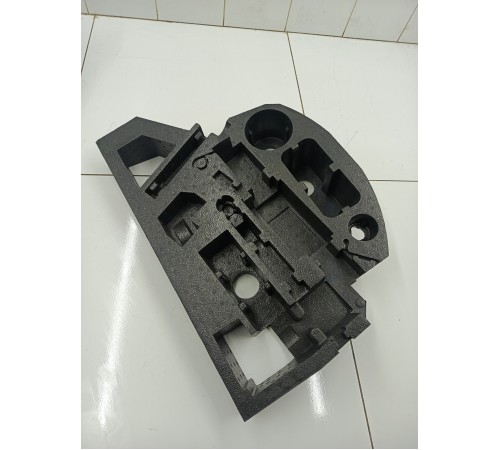 Ящик для инструментов багажника