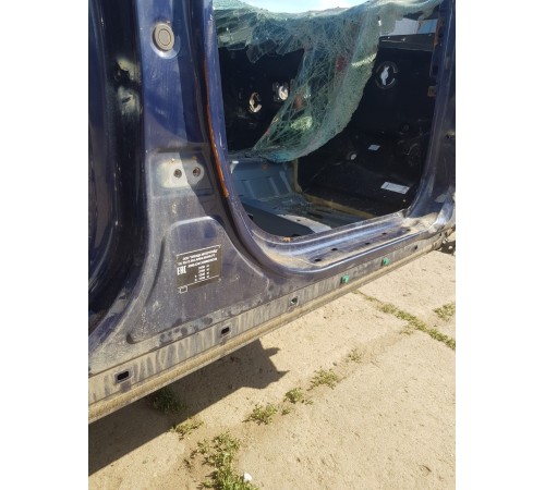 Порог со стойкой правый