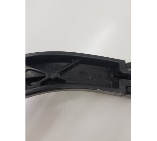 Поводок стеклоочистителя правый