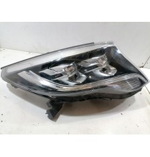 Фара головного света правая