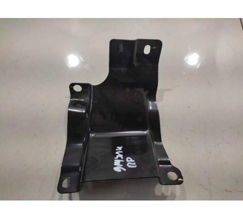 Кронштейн(правый)