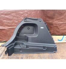 Обшивка багажника левая
