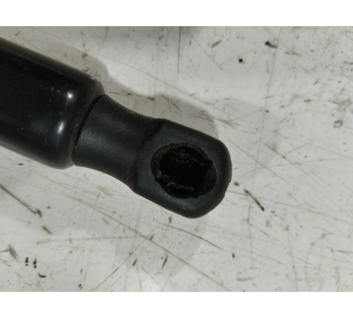 Амортизатор крышки багажника левый