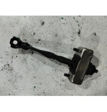 Ограничитель двери задний левый