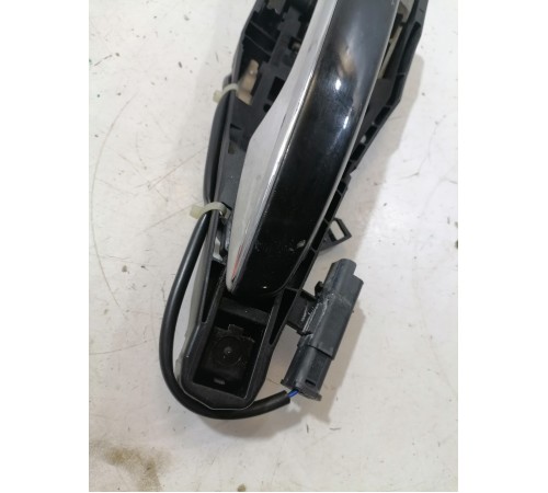 Ручка двери задняя правая наружная