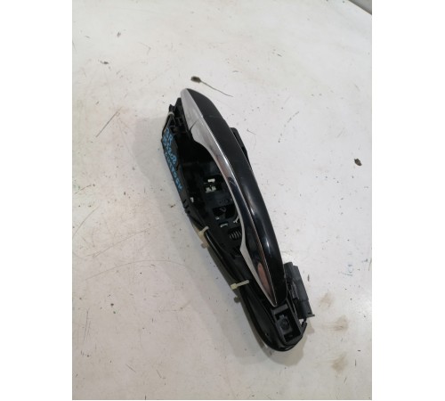 Ручка двери задняя правая наружная