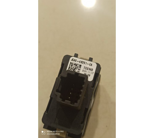 Кнопка переключения давления задней подъемной оси