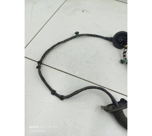 Электропроводка двери передняя левая