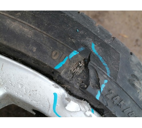 Колесо в сборе 245/40 R18 лето