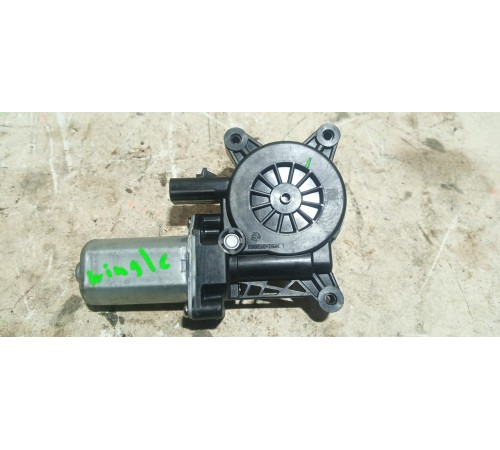 Моторчик стеклоподъемника задний правый