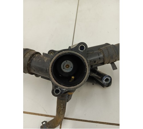 Корпус термостата в сборе