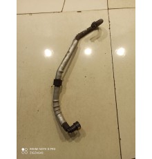 Патрубок системы рециркуляции с клапаном