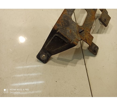 Кронштейн датчика слепых